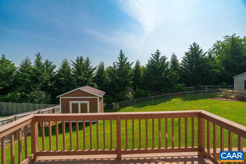 623 BULL RUN, STAUNTON, Virginia 24401, 3 Bedrooms Bedrooms, ,2 BathroomsBathrooms,Residential,For sale,623 BULL RUN,665869 MLS # 665869