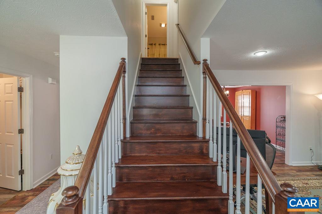 623 BULL RUN, STAUNTON, Virginia 24401, 3 Bedrooms Bedrooms, ,2 BathroomsBathrooms,Residential,For sale,623 BULL RUN,665869 MLS # 665869