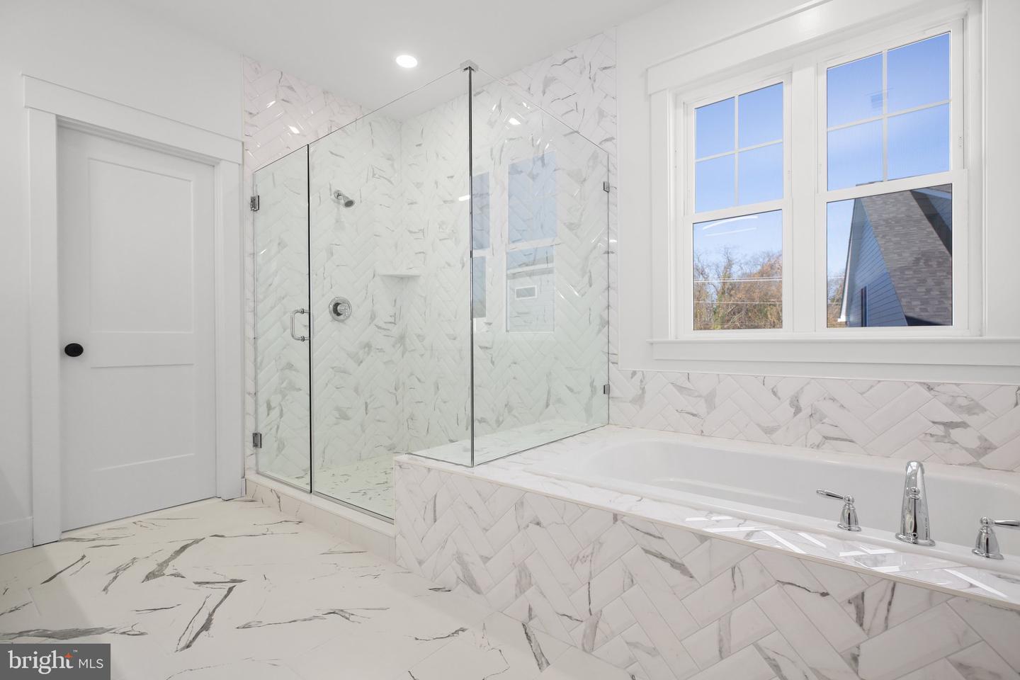 822 MONCURE ST, FREDERICKSBURG, Virginia 22401, 4 Bedrooms Bedrooms, ,3 BathroomsBathrooms,Residential,For sale,822 MONCURE ST,VAFB2008464 MLS # VAFB2008464