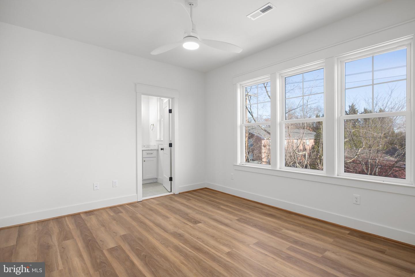 822 MONCURE ST, FREDERICKSBURG, Virginia 22401, 4 Bedrooms Bedrooms, ,3 BathroomsBathrooms,Residential,For sale,822 MONCURE ST,VAFB2008464 MLS # VAFB2008464