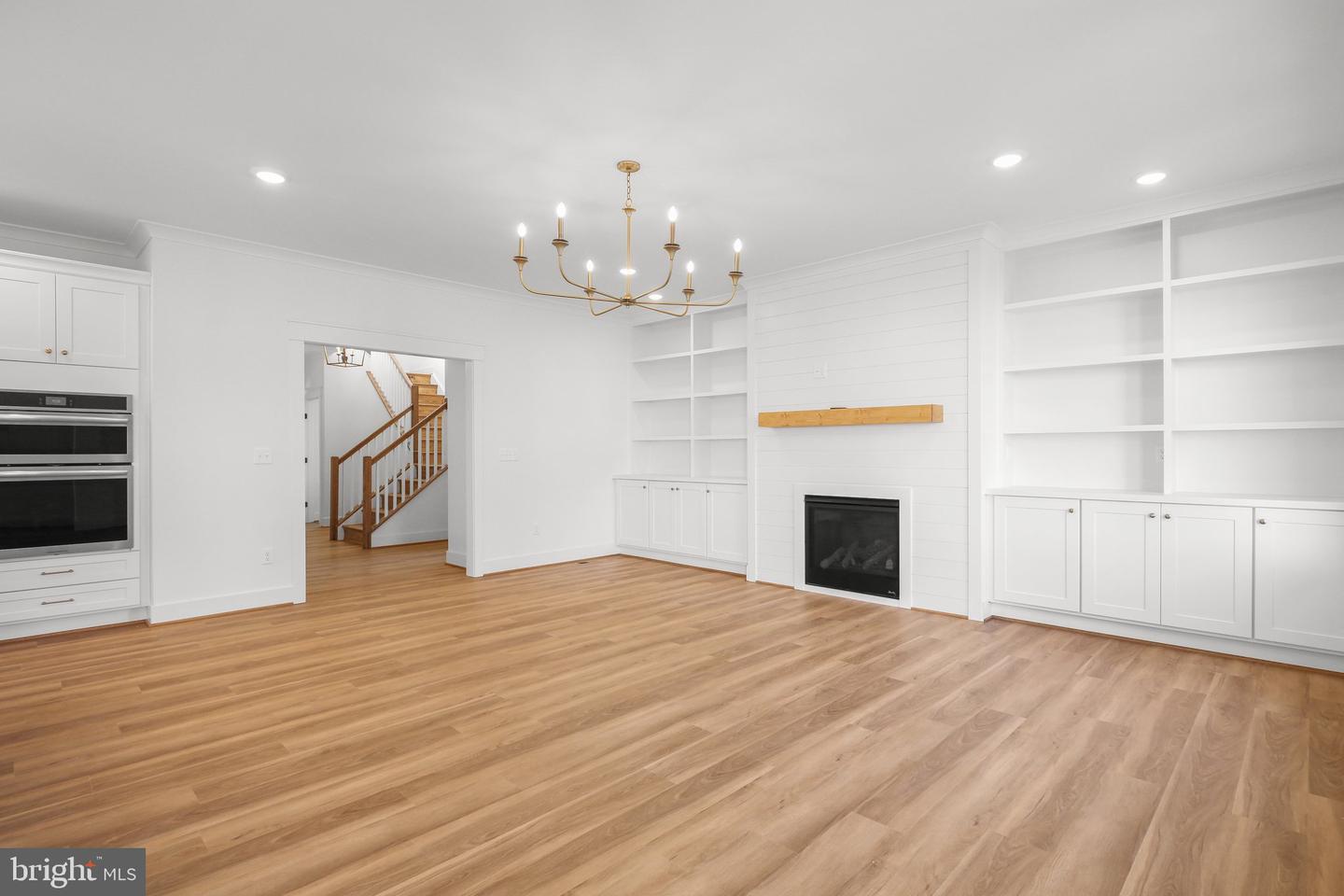 822 MONCURE ST, FREDERICKSBURG, Virginia 22401, 4 Bedrooms Bedrooms, ,3 BathroomsBathrooms,Residential,For sale,822 MONCURE ST,VAFB2008464 MLS # VAFB2008464
