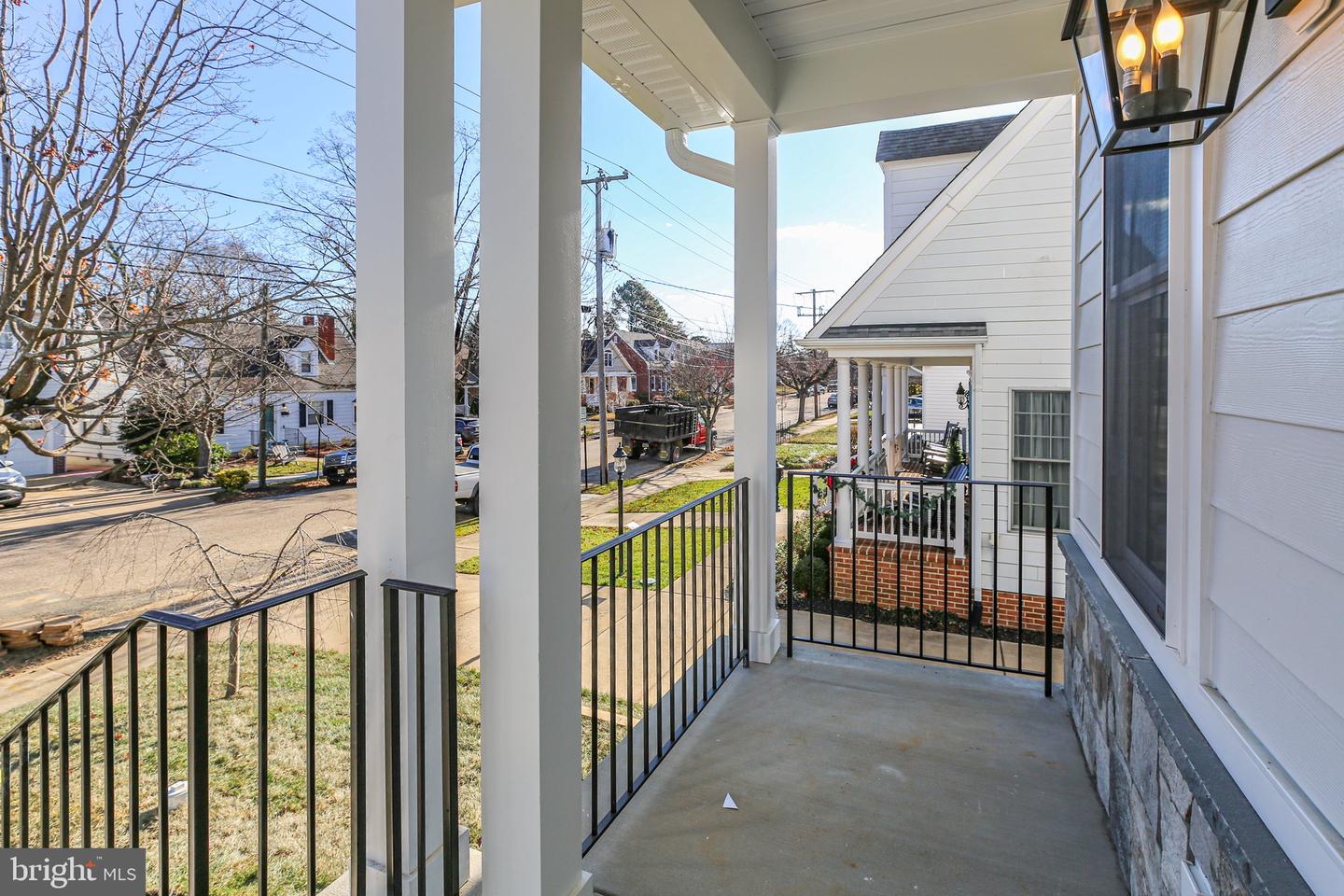 822 MONCURE ST, FREDERICKSBURG, Virginia 22401, 4 Bedrooms Bedrooms, ,3 BathroomsBathrooms,Residential,For sale,822 MONCURE ST,VAFB2008464 MLS # VAFB2008464