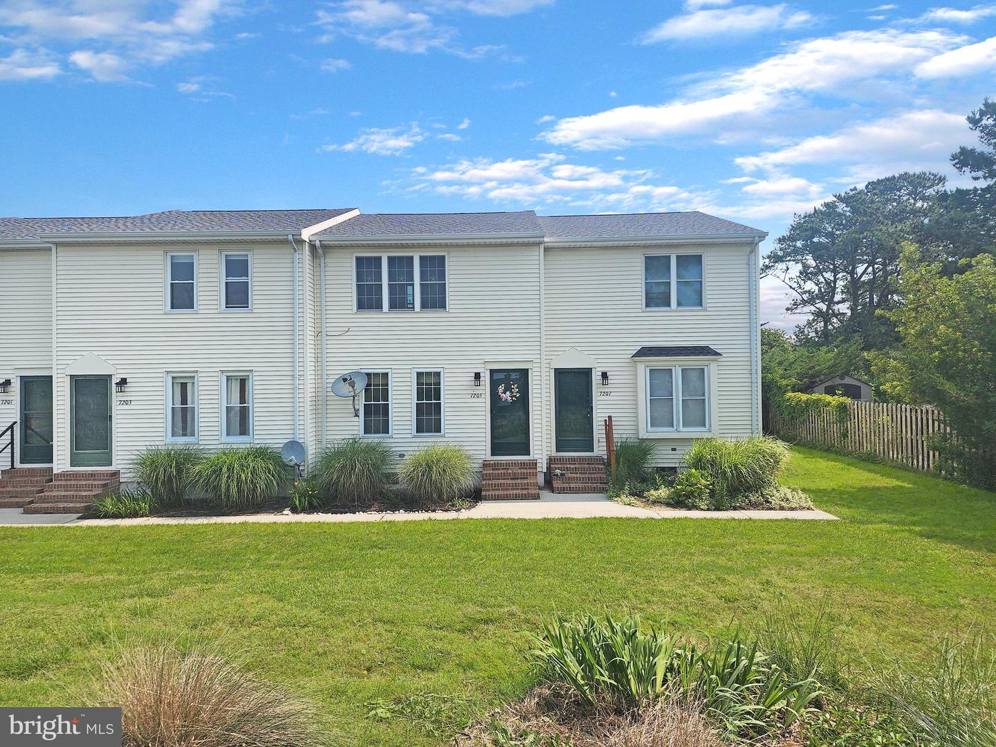 7207 BUNTING RD, CHINCOTEAGUE ISLAND, Virginia 23336, 2 Bedrooms Bedrooms, ,2 BathroomsBathrooms,Residential,For sale,7207 BUNTING RD,VAAC2001966 MLS # VAAC2001966