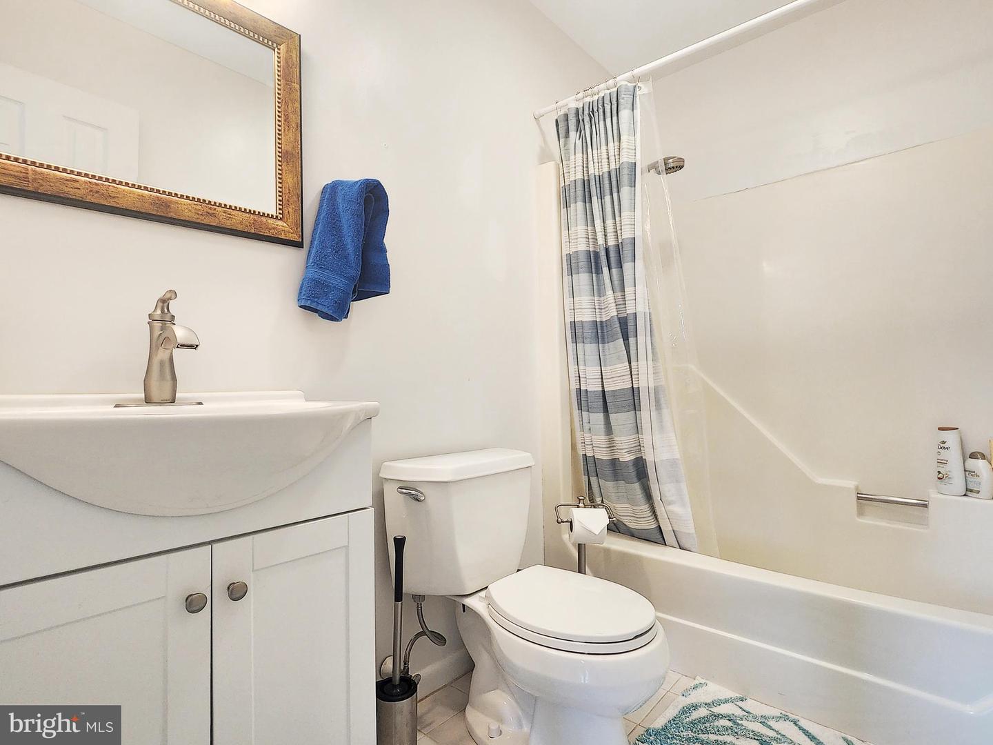 7207 BUNTING RD, CHINCOTEAGUE ISLAND, Virginia 23336, 2 Bedrooms Bedrooms, ,2 BathroomsBathrooms,Residential,For sale,7207 BUNTING RD,VAAC2001966 MLS # VAAC2001966