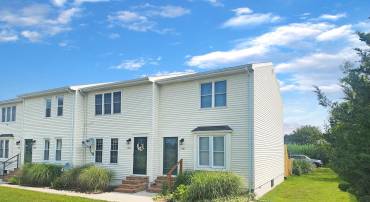 7207 BUNTING RD, CHINCOTEAGUE ISLAND, Virginia 23336, 2 Bedrooms Bedrooms, ,2 BathroomsBathrooms,Residential,For sale,7207 BUNTING RD,VAAC2001966 MLS # VAAC2001966