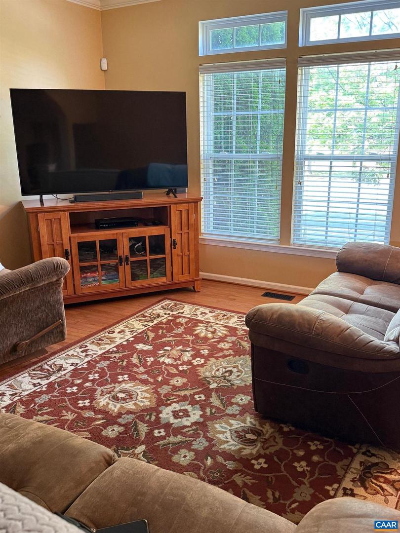 327 ROLKIN RD, CHARLOTTESVILLE, Virginia 22911, 3 Bedrooms Bedrooms, ,2 BathroomsBathrooms,Residential,For sale,327 ROLKIN RD,665872 MLS # 665872