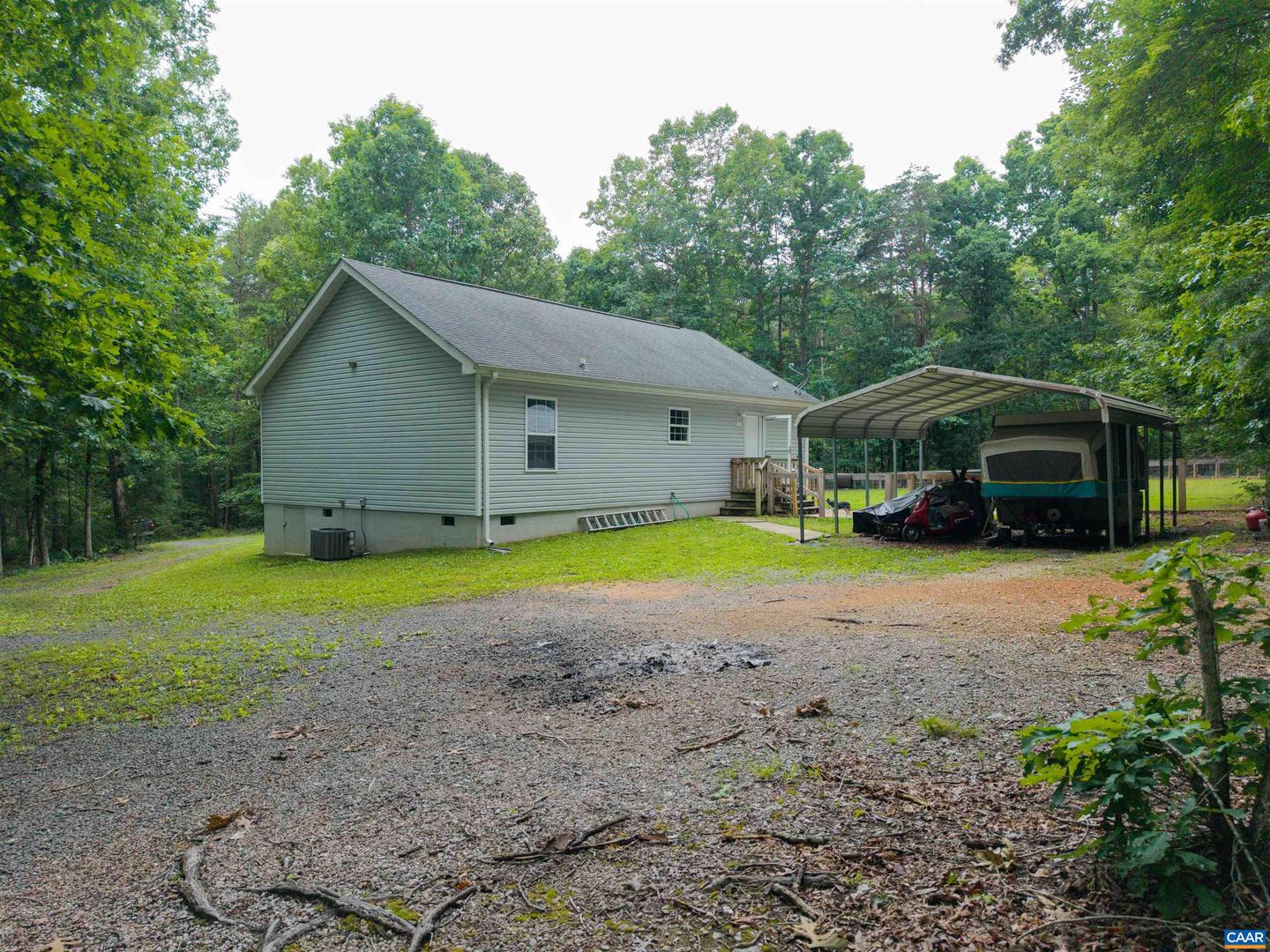 4620 THOMAS JEFFERSON PKWY, PALMYRA, Virginia 22963, 3 Bedrooms Bedrooms, ,2 BathroomsBathrooms,Residential,For sale,4620 THOMAS JEFFERSON PKWY,665874 MLS # 665874