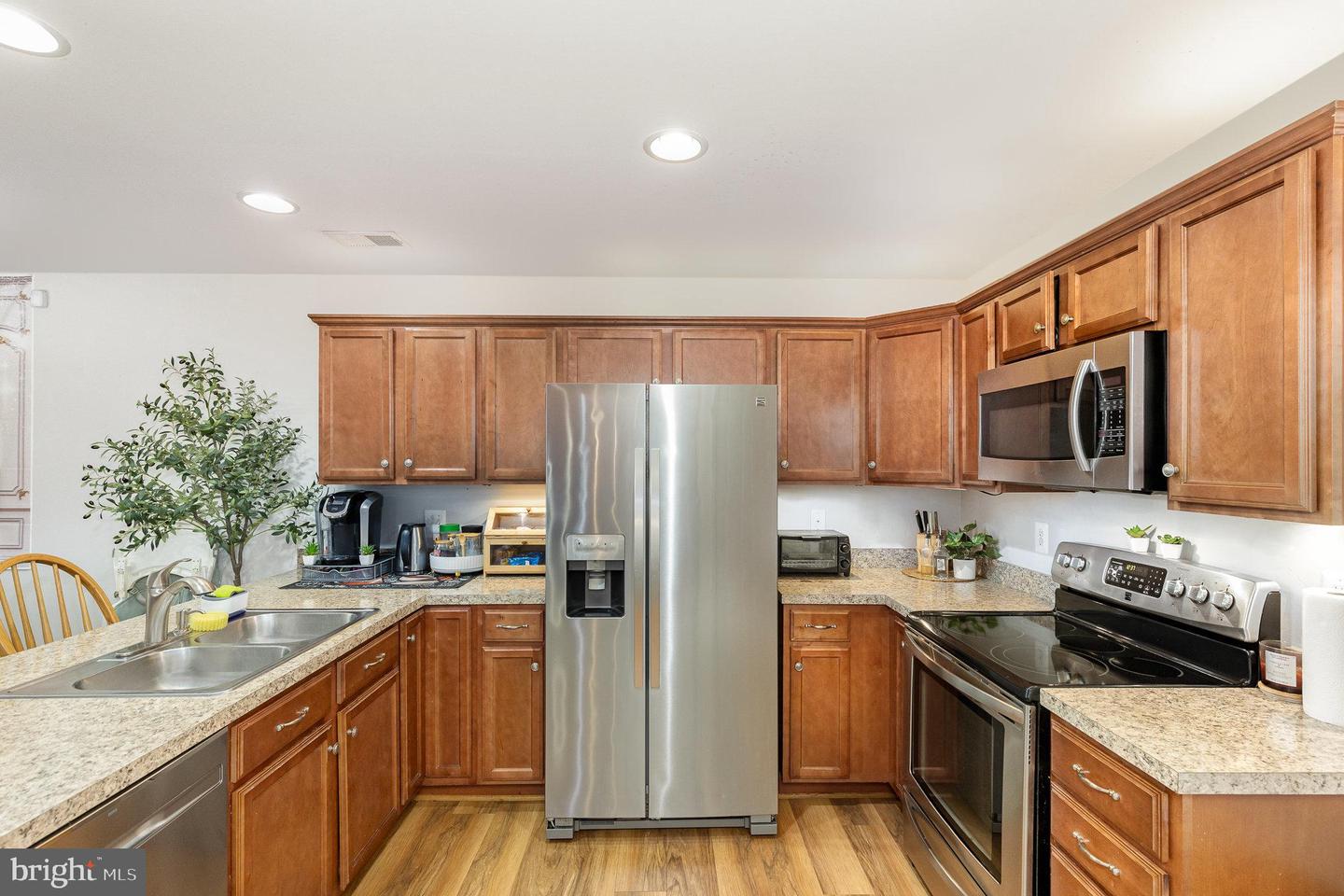 1404 PRESERVE LN, FREDERICKSBURG, Virginia 22401, 5 Bedrooms Bedrooms, ,3 BathroomsBathrooms,Residential,For sale,1404 PRESERVE LN,VAFB2008466 MLS # VAFB2008466