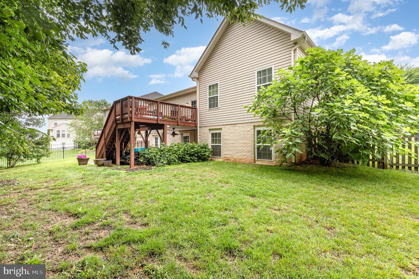 1404 PRESERVE LN, FREDERICKSBURG, Virginia 22401, 5 Bedrooms Bedrooms, ,3 BathroomsBathrooms,Residential,For sale,1404 PRESERVE LN,VAFB2008466 MLS # VAFB2008466