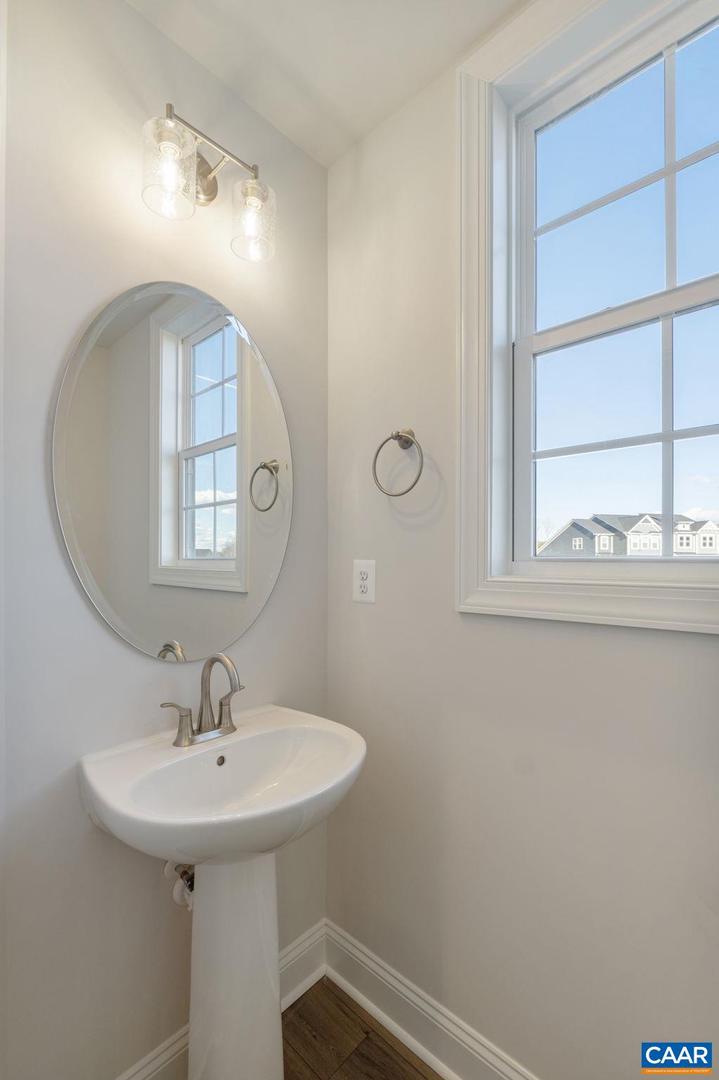 403 BAYBERRY LN, ZION CROSSROADS, Virginia 22942, 3 Bedrooms Bedrooms, ,2 BathroomsBathrooms,Residential,For sale,403 BAYBERRY LN,665876 MLS # 665876