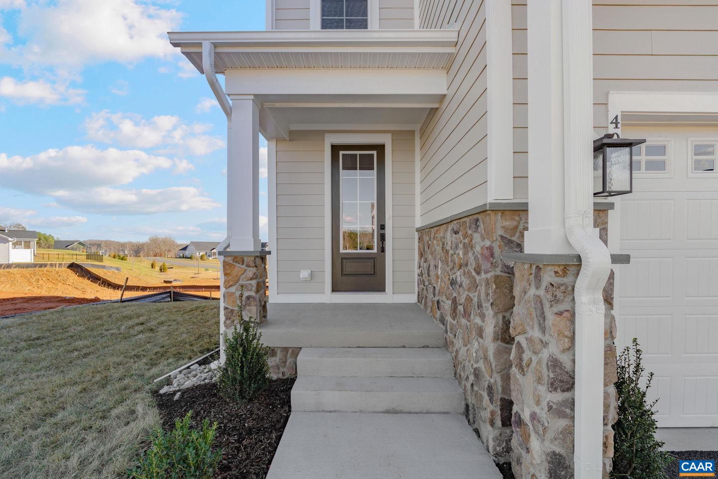 403 BAYBERRY LN, ZION CROSSROADS, Virginia 22942, 3 Bedrooms Bedrooms, ,2 BathroomsBathrooms,Residential,For sale,403 BAYBERRY LN,665876 MLS # 665876