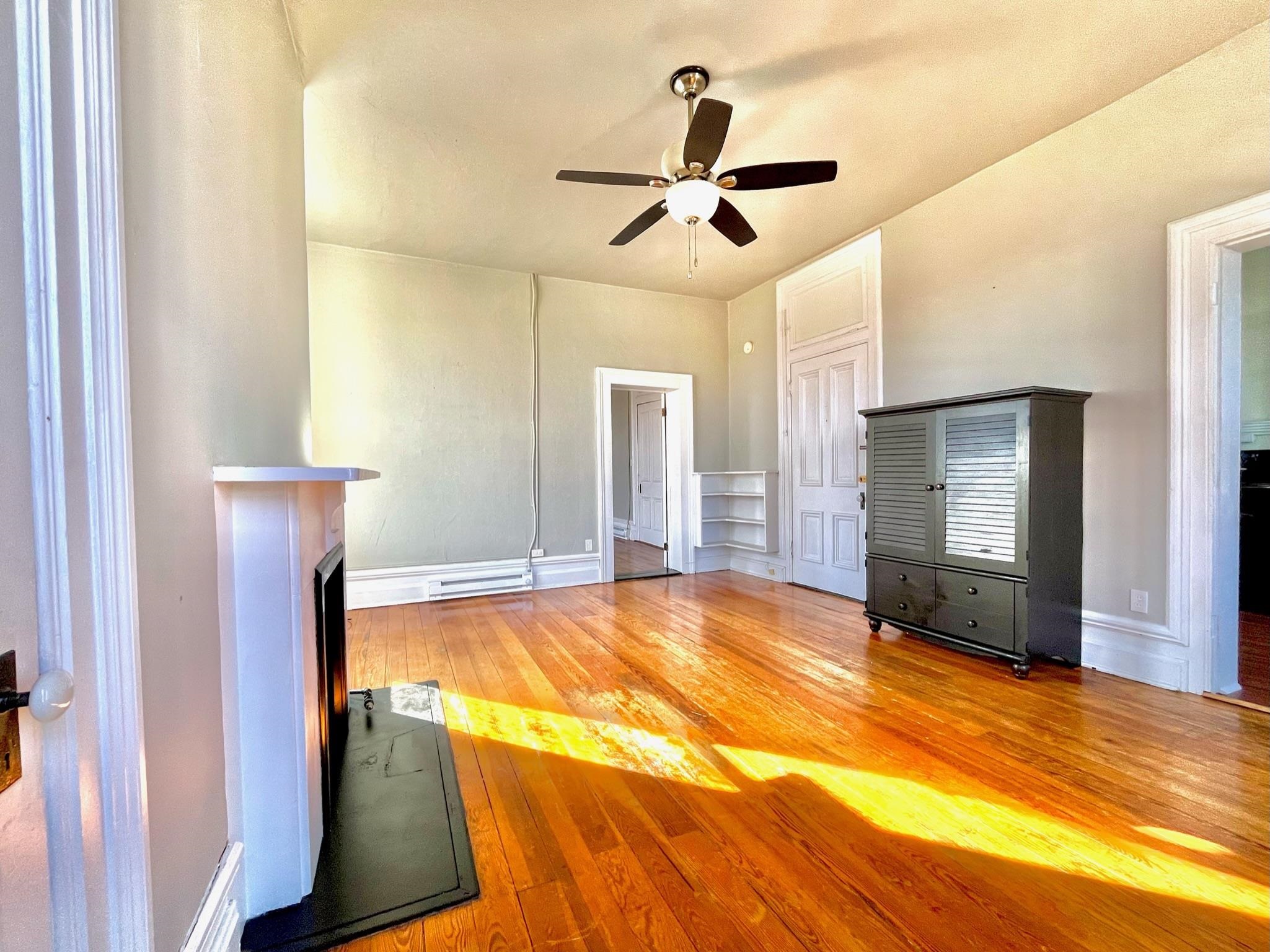 20 N JEFFERSON ST, STAUNTON, Virginia 24401, ,Residential,20 N JEFFERSON ST,665888 MLS # 665888