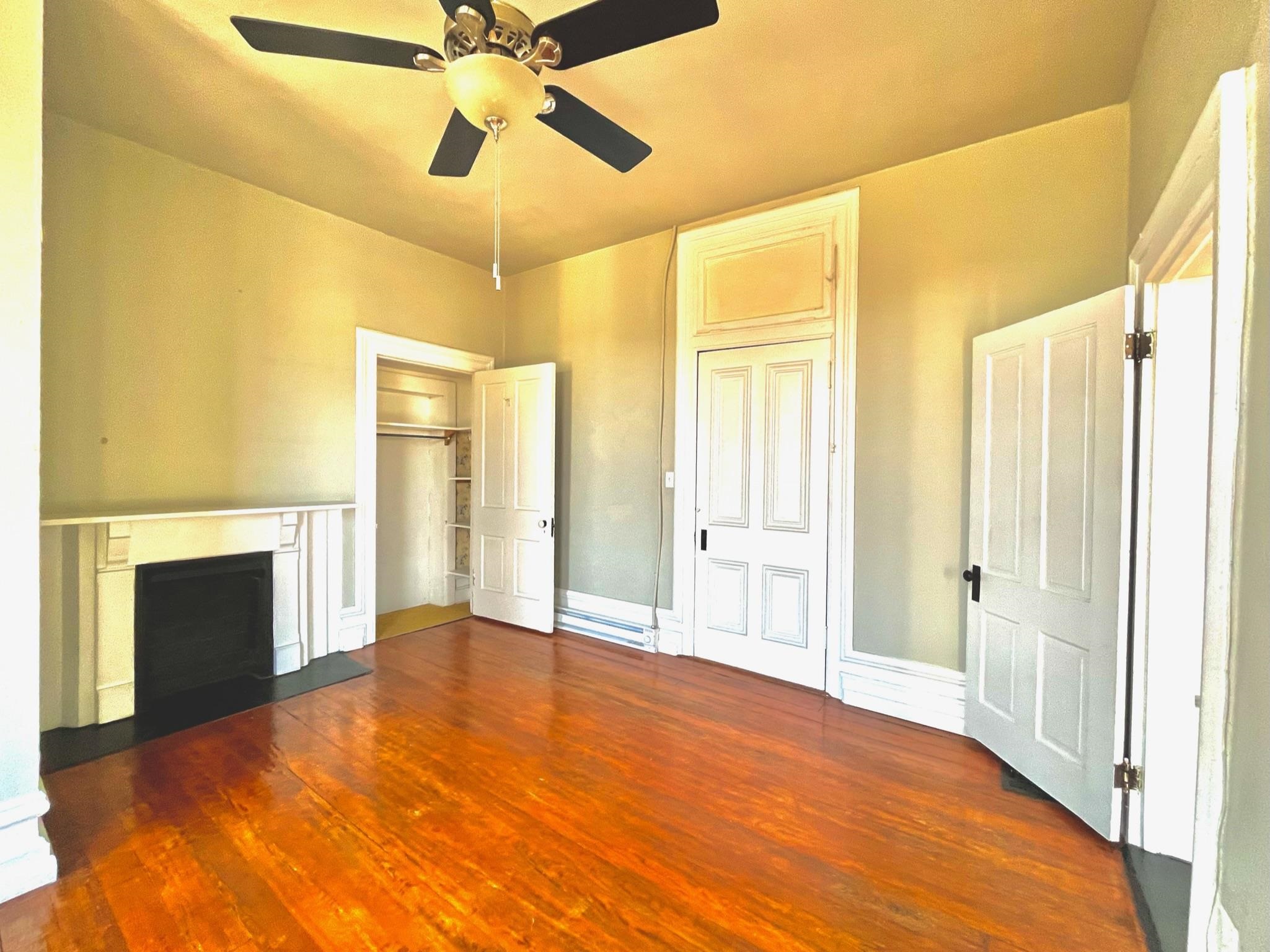 20 N JEFFERSON ST, STAUNTON, Virginia 24401, ,Residential,20 N JEFFERSON ST,665888 MLS # 665888