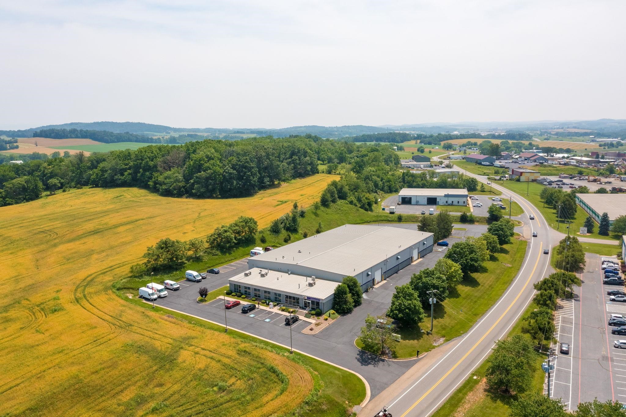 1333 PLEASANTS DR, HARRISONBURG, Virginia 22801, ,Commercial,1333 PLEASANTS DR,665889 MLS # 665889