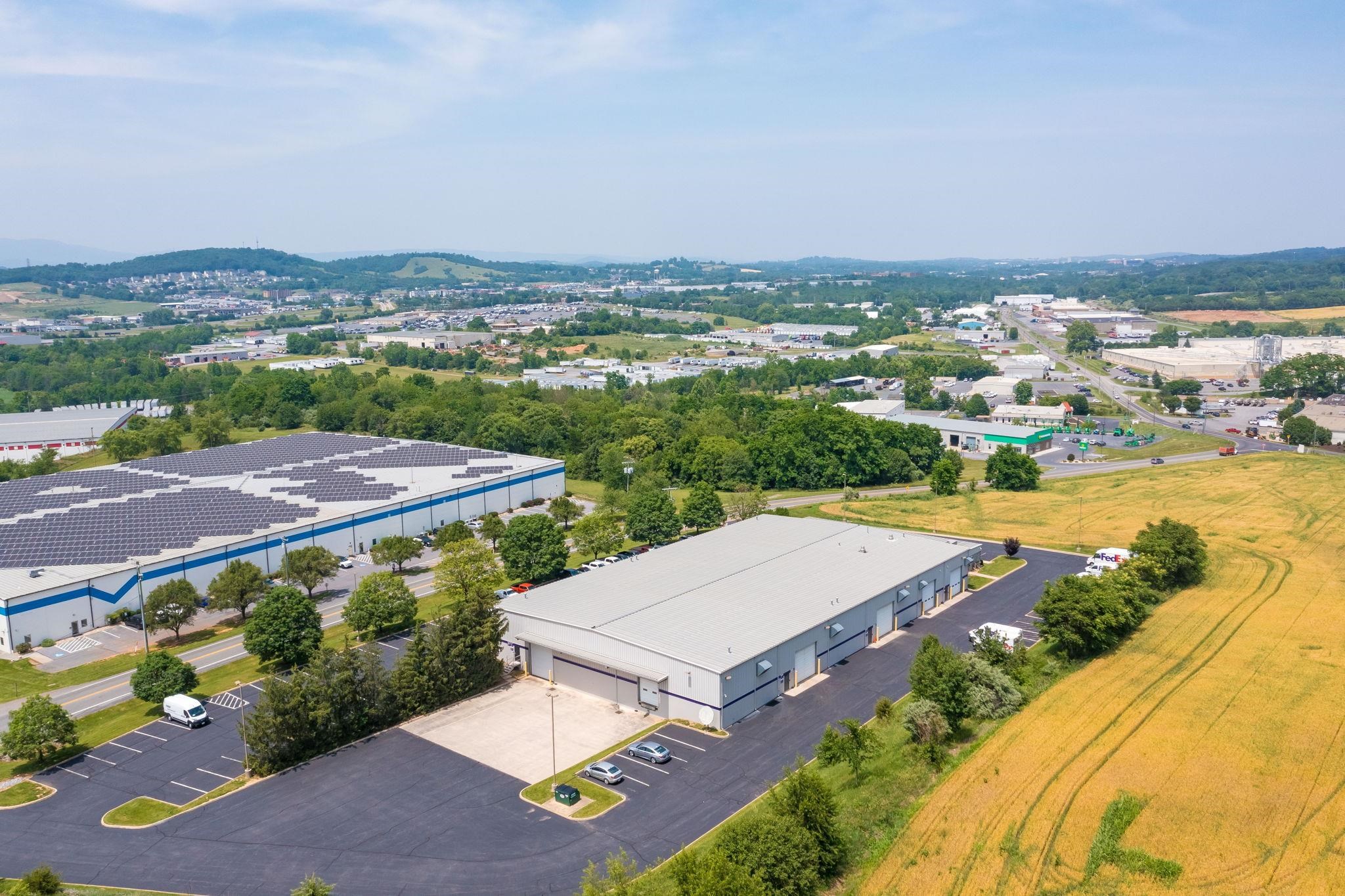 1333 PLEASANTS DR, HARRISONBURG, Virginia 22801, ,Commercial,1333 PLEASANTS DR,665889 MLS # 665889