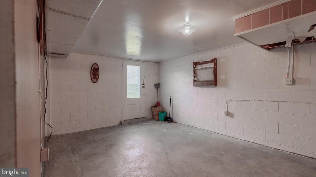 909 MILL CREEK RD, LURAY, Virginia 22835, 3 Bedrooms Bedrooms, ,2 BathroomsBathrooms,Residential,909 MILL CREEK RD,VAPA2004858 MLS # VAPA2004858