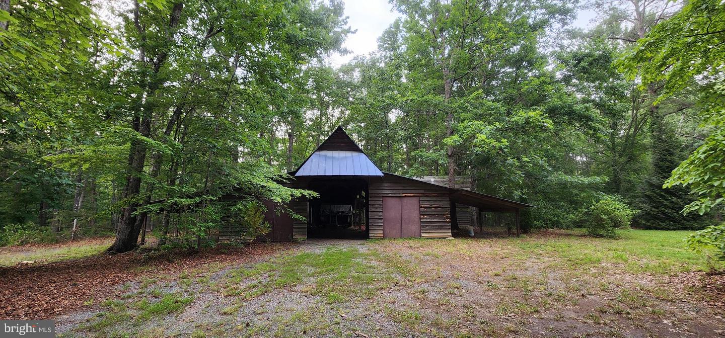 272 MOON SHADOW LN, LOUISA, Virginia 23093, ,Land,For sale,272 MOON SHADOW LN,VALA2008050 MLS # VALA2008050