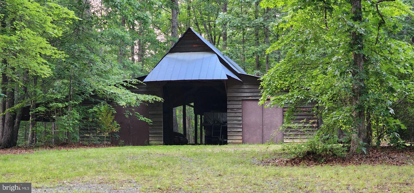 272 MOON SHADOW LN, LOUISA, Virginia 23093, ,Land,For sale,272 MOON SHADOW LN,VALA2008050 MLS # VALA2008050
