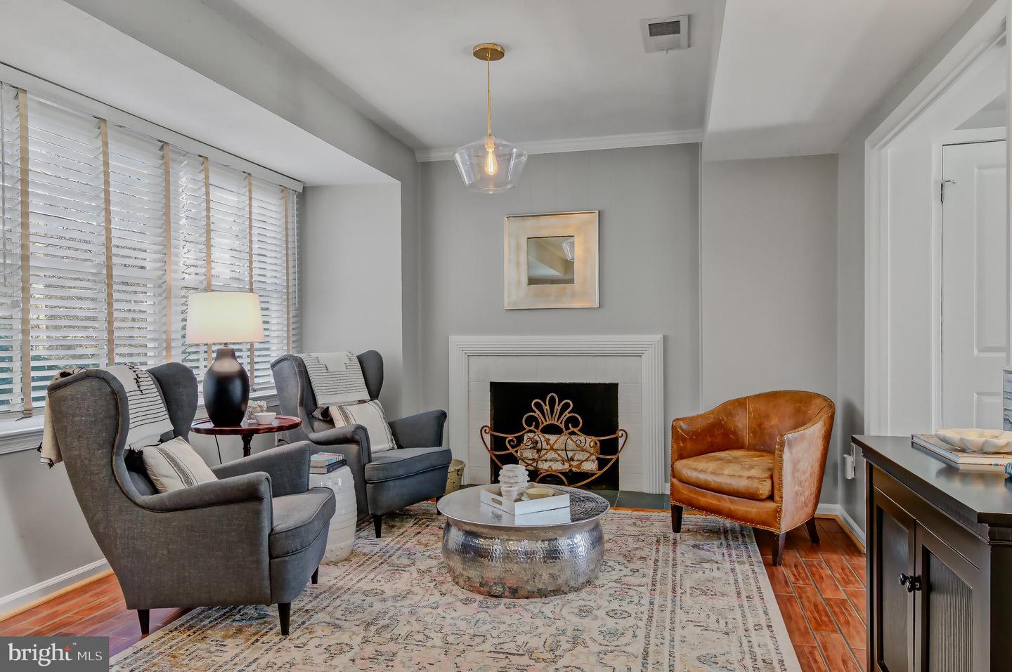 9306 GLENBROOK RD, FAIRFAX, Virginia 22031, 4 Bedrooms Bedrooms, ,2 BathroomsBathrooms,Residential,For sale,9306 GLENBROOK RD,VAFX2225926 MLS # VAFX2225926