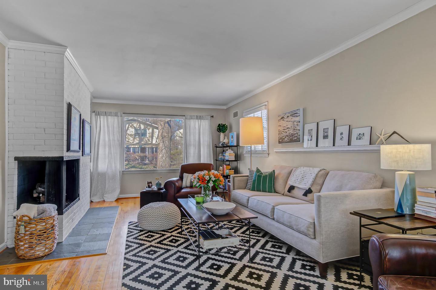 9306 GLENBROOK RD, FAIRFAX, Virginia 22031, 4 Bedrooms Bedrooms, ,2 BathroomsBathrooms,Residential,For sale,9306 GLENBROOK RD,VAFX2225926 MLS # VAFX2225926