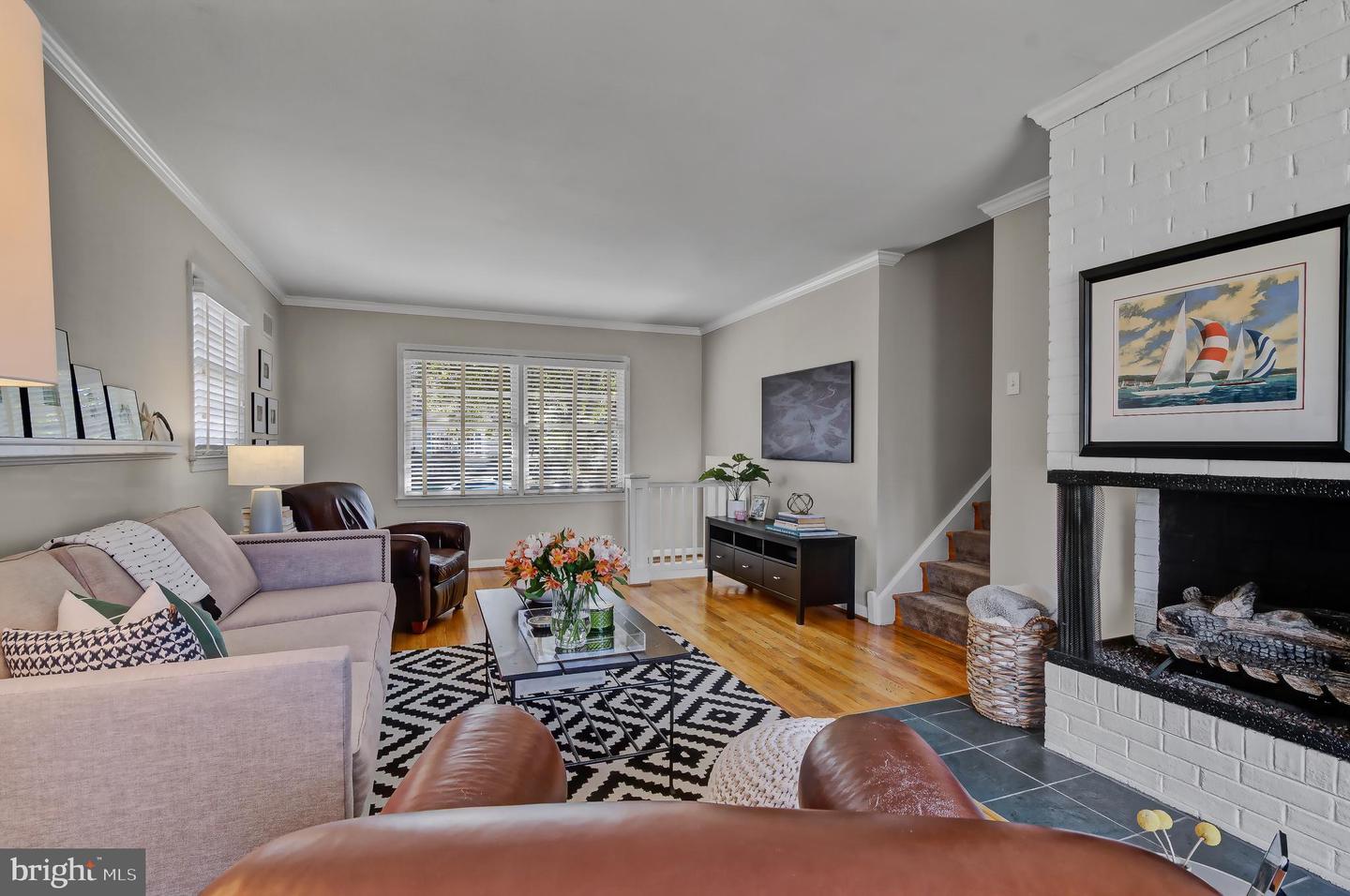 9306 GLENBROOK RD, FAIRFAX, Virginia 22031, 4 Bedrooms Bedrooms, ,2 BathroomsBathrooms,Residential,For sale,9306 GLENBROOK RD,VAFX2225926 MLS # VAFX2225926
