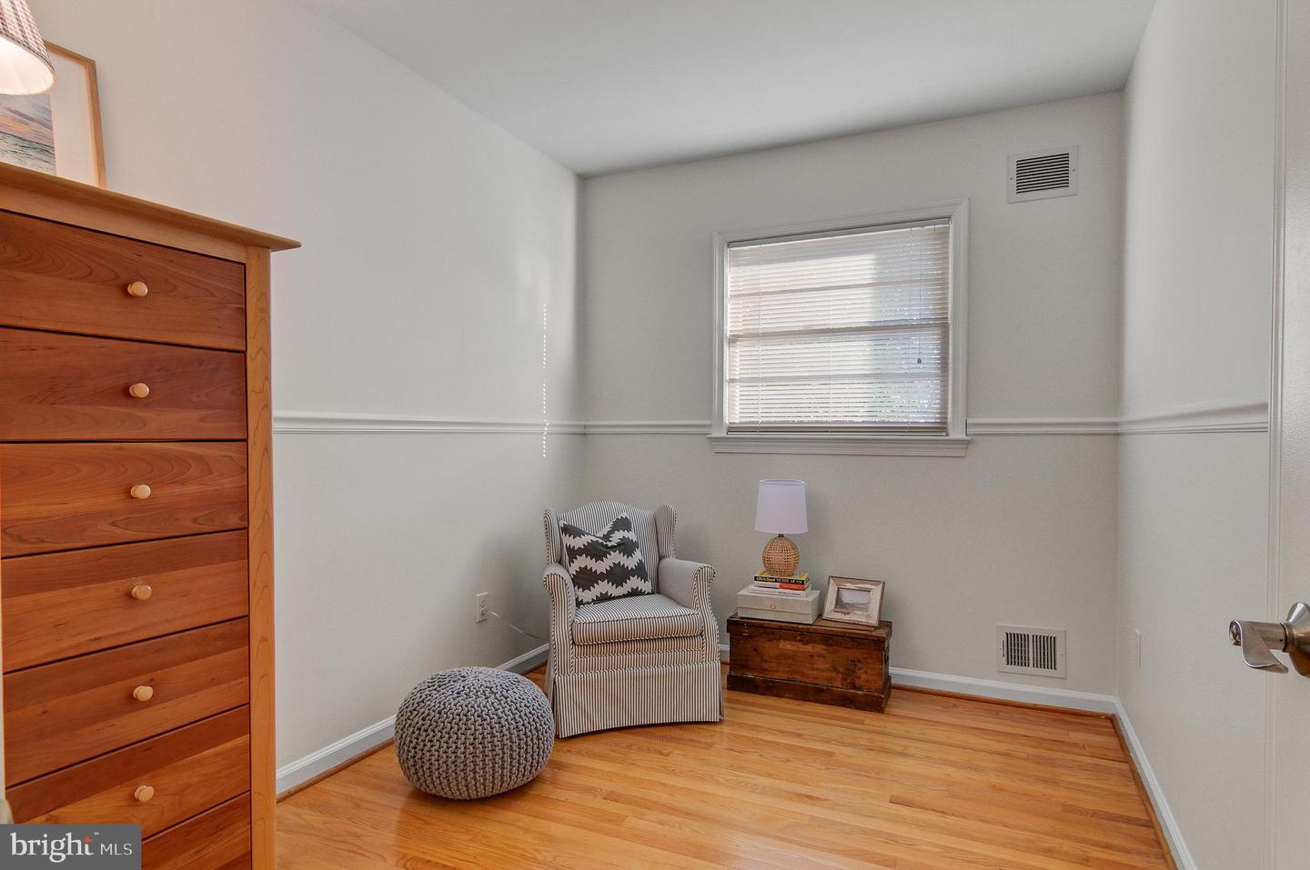 9306 GLENBROOK RD, FAIRFAX, Virginia 22031, 4 Bedrooms Bedrooms, ,2 BathroomsBathrooms,Residential,For sale,9306 GLENBROOK RD,VAFX2225926 MLS # VAFX2225926