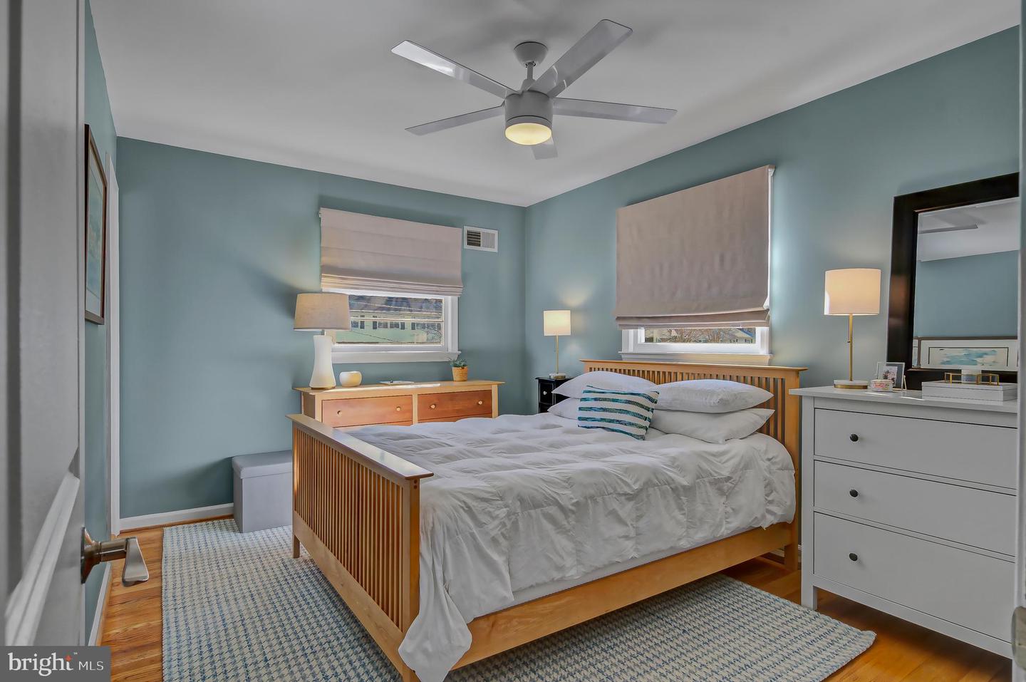 9306 GLENBROOK RD, FAIRFAX, Virginia 22031, 4 Bedrooms Bedrooms, ,2 BathroomsBathrooms,Residential,For sale,9306 GLENBROOK RD,VAFX2225926 MLS # VAFX2225926