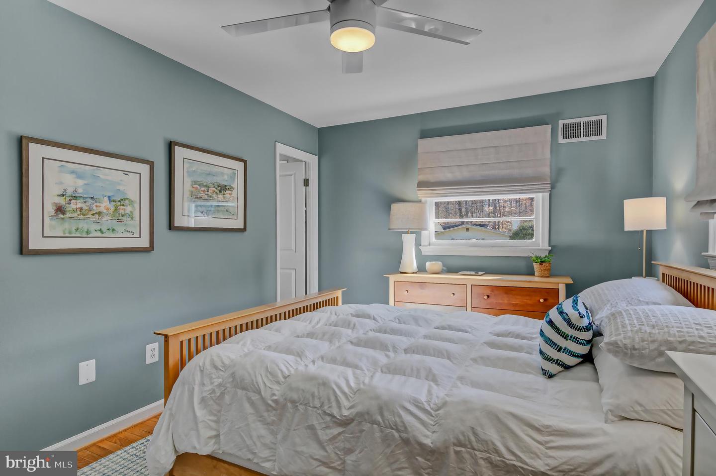 9306 GLENBROOK RD, FAIRFAX, Virginia 22031, 4 Bedrooms Bedrooms, ,2 BathroomsBathrooms,Residential,For sale,9306 GLENBROOK RD,VAFX2225926 MLS # VAFX2225926