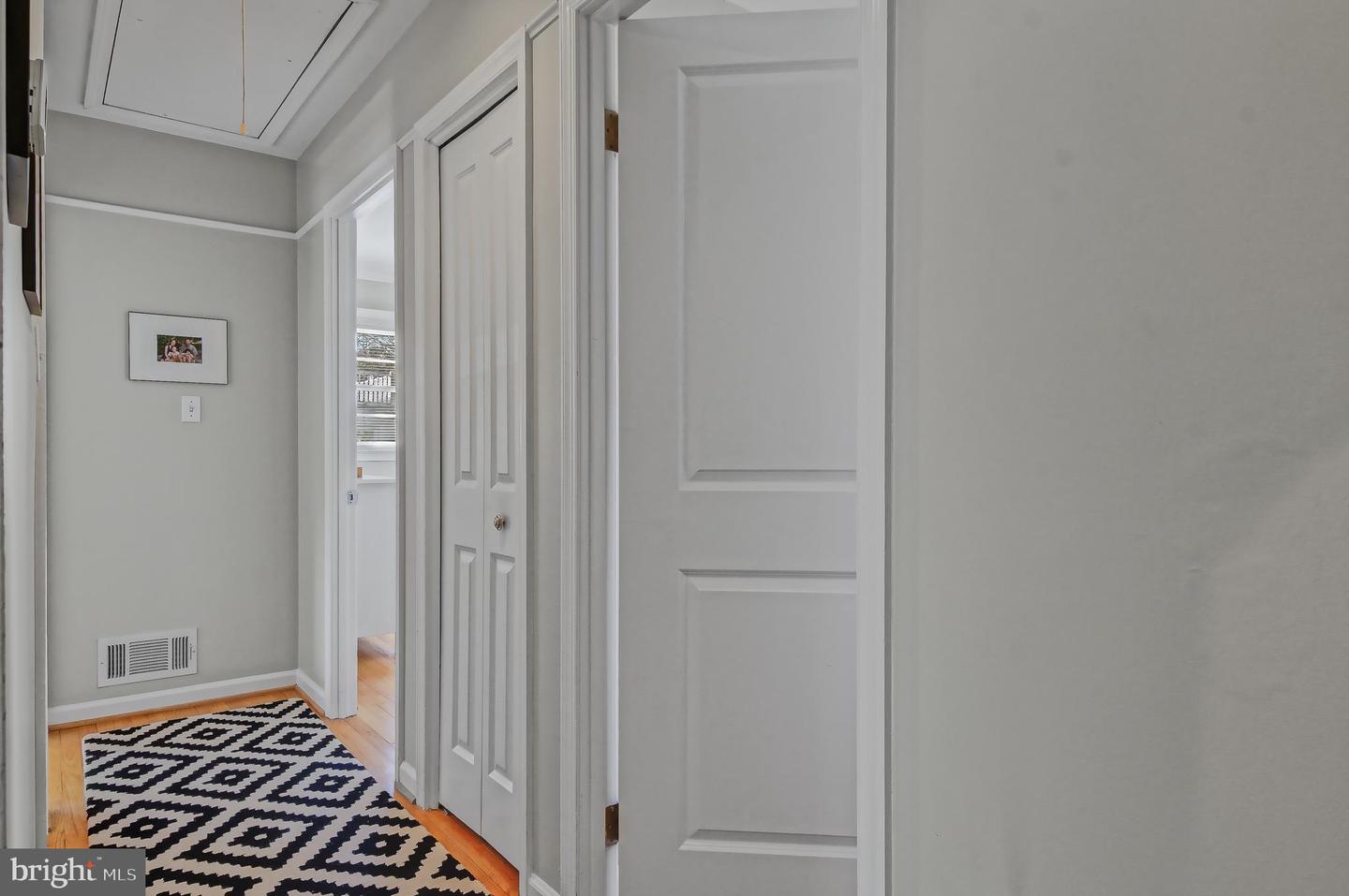 9306 GLENBROOK RD, FAIRFAX, Virginia 22031, 4 Bedrooms Bedrooms, ,2 BathroomsBathrooms,Residential,For sale,9306 GLENBROOK RD,VAFX2225926 MLS # VAFX2225926