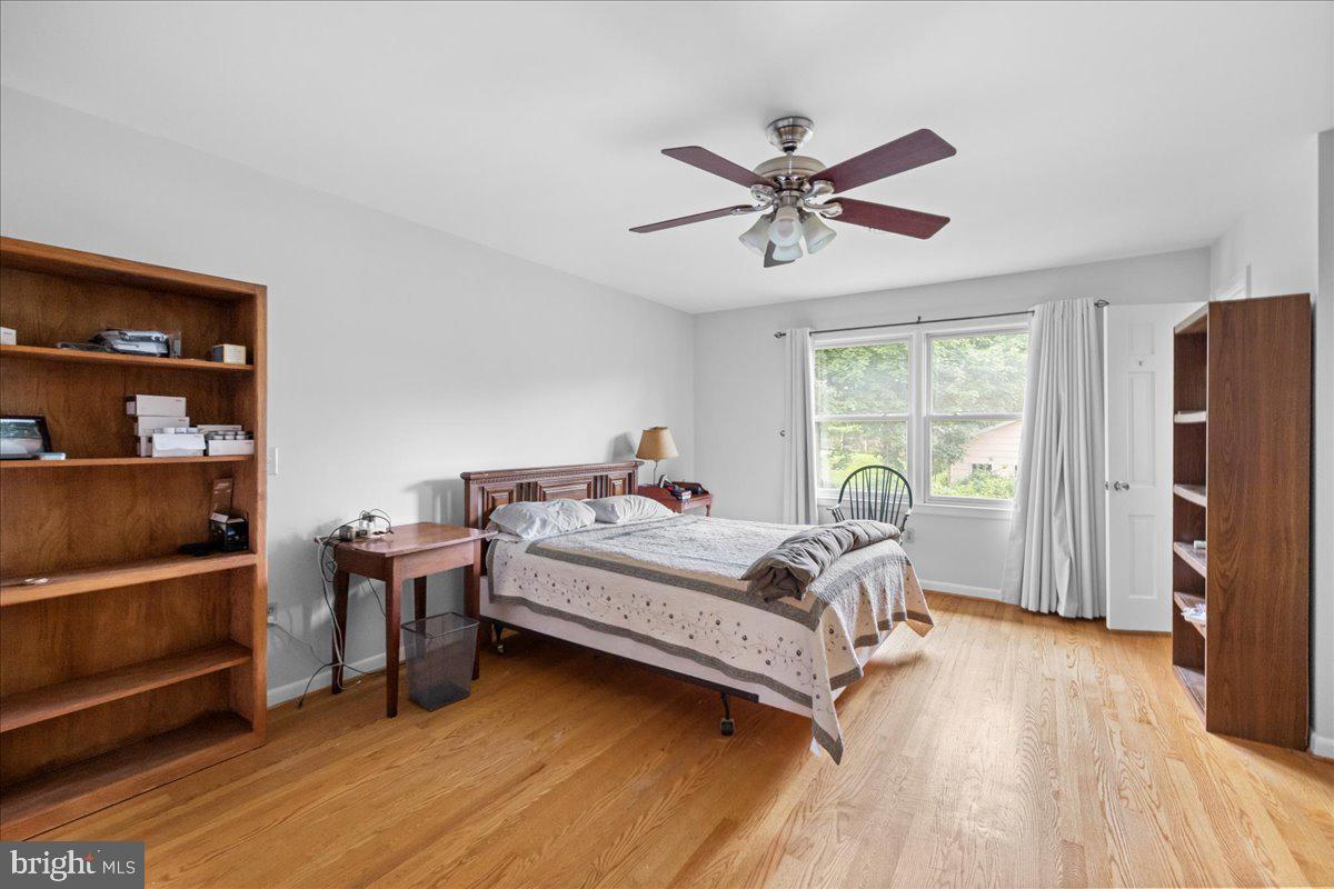331 RIDGE AVE, WINCHESTER, Virginia 22601, 4 Bedrooms Bedrooms, ,3 BathroomsBathrooms,Residential,For sale,331 RIDGE AVE,VAWI2007374 MLS # VAWI2007374