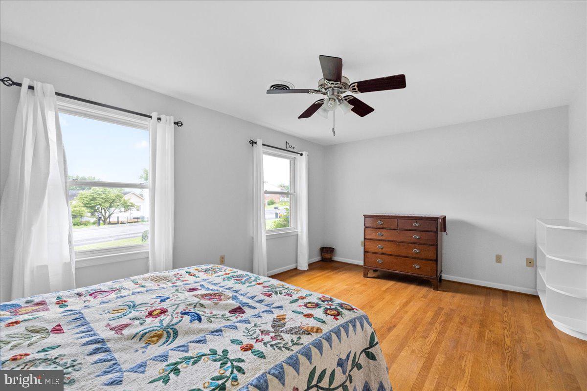 331 RIDGE AVE, WINCHESTER, Virginia 22601, 4 Bedrooms Bedrooms, ,3 BathroomsBathrooms,Residential,For sale,331 RIDGE AVE,VAWI2007374 MLS # VAWI2007374