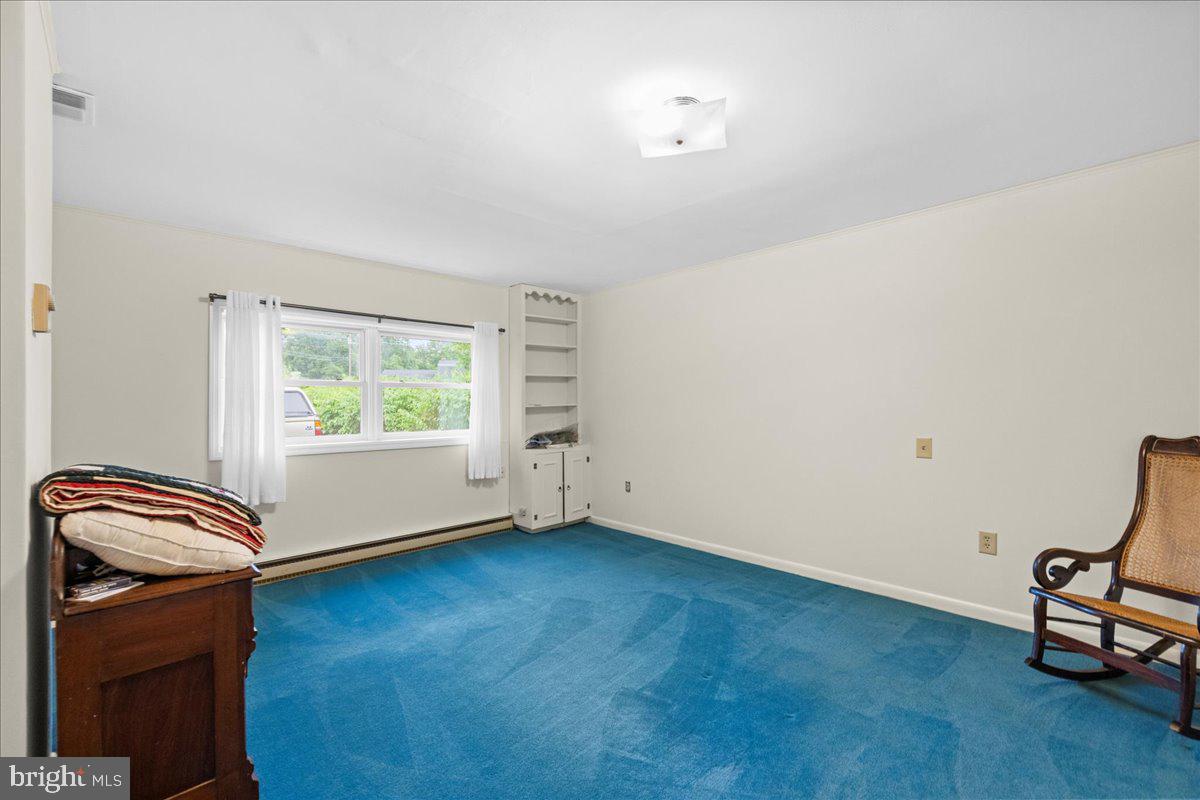 331 RIDGE AVE, WINCHESTER, Virginia 22601, 4 Bedrooms Bedrooms, ,3 BathroomsBathrooms,Residential,For sale,331 RIDGE AVE,VAWI2007374 MLS # VAWI2007374