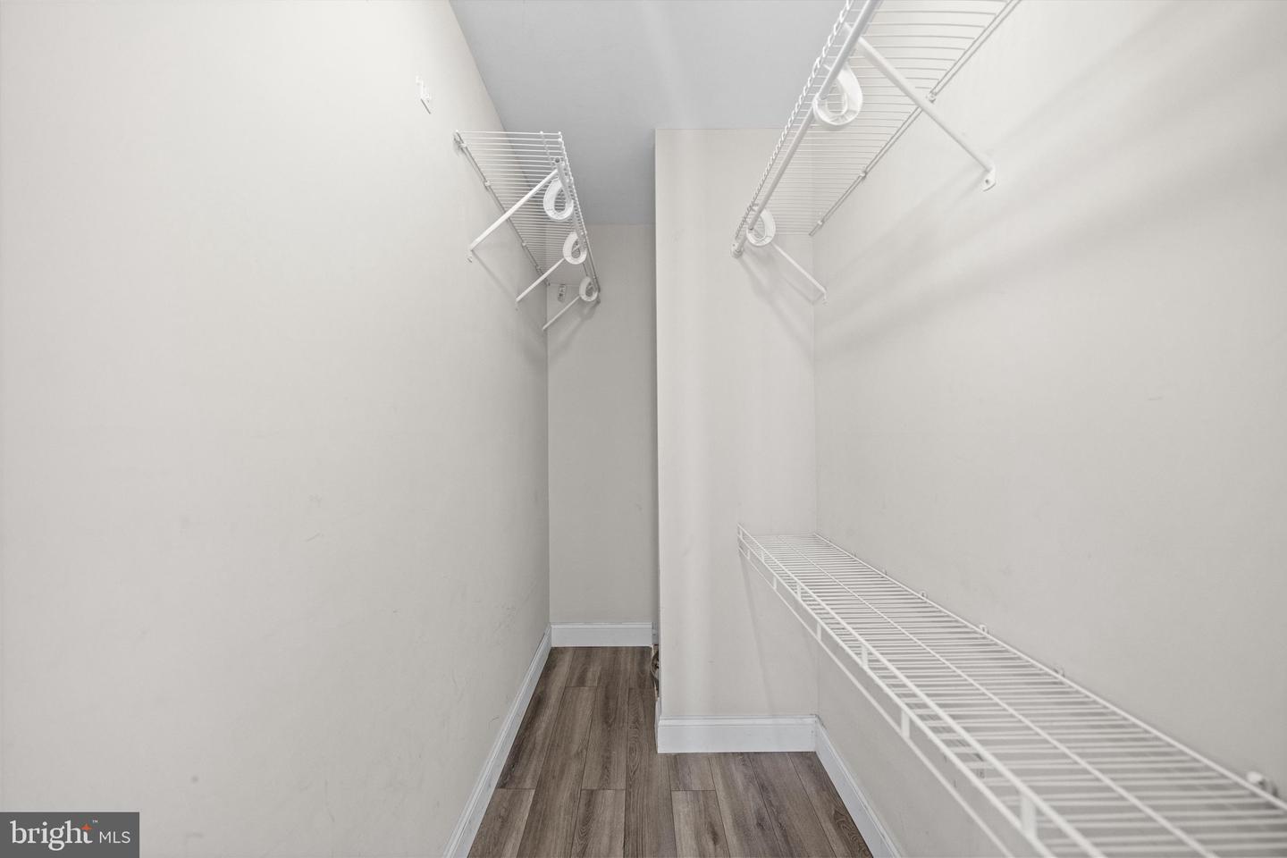 6441 RICHMOND HWY #201, ALEXANDRIA, Virginia 22306, 1 Bedroom Bedrooms, ,1 BathroomBathrooms,Residential,For sale,6441 RICHMOND HWY #201,VAFX2229750 MLS # VAFX2229750