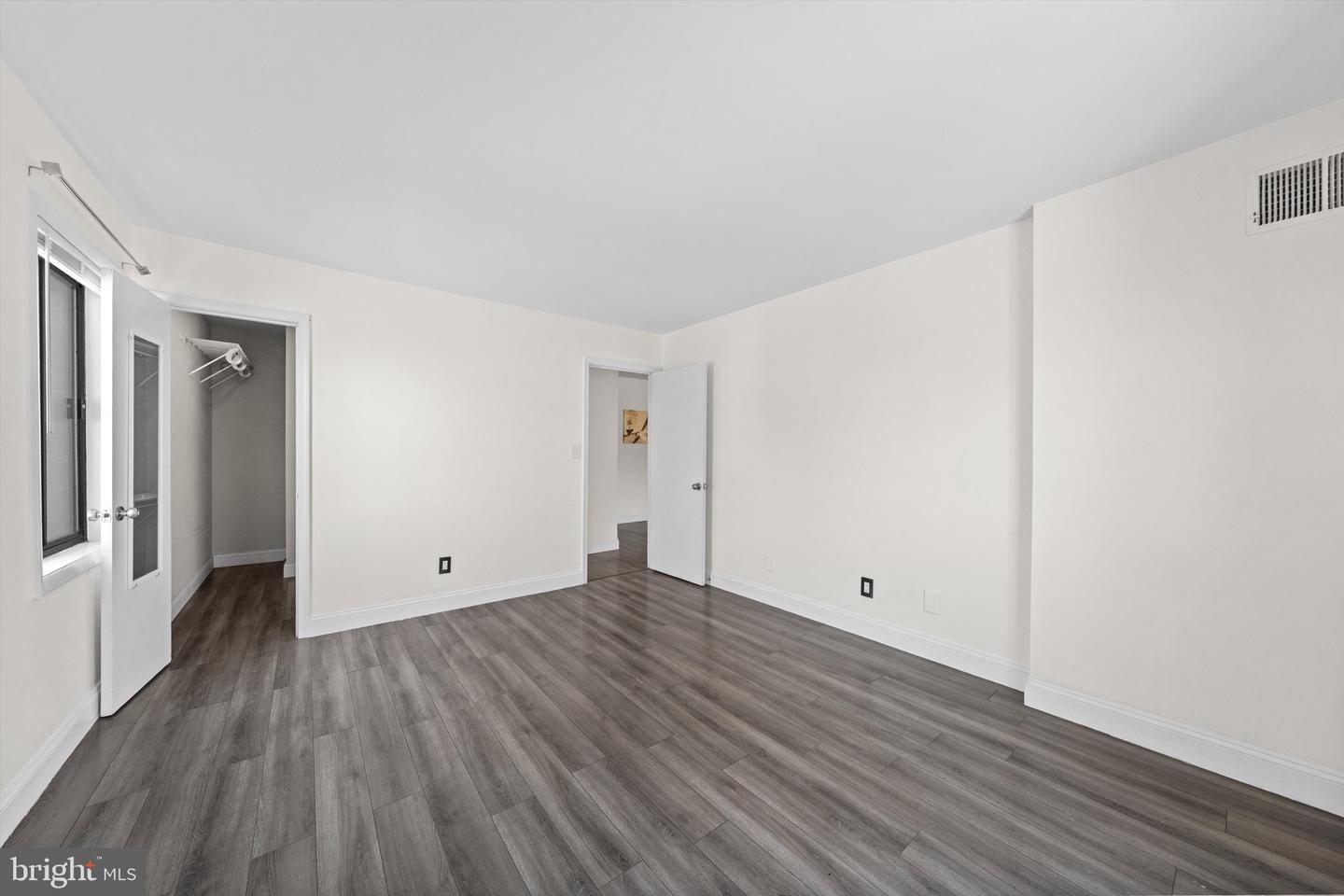 6441 RICHMOND HWY #201, ALEXANDRIA, Virginia 22306, 1 Bedroom Bedrooms, ,1 BathroomBathrooms,Residential,For sale,6441 RICHMOND HWY #201,VAFX2229750 MLS # VAFX2229750