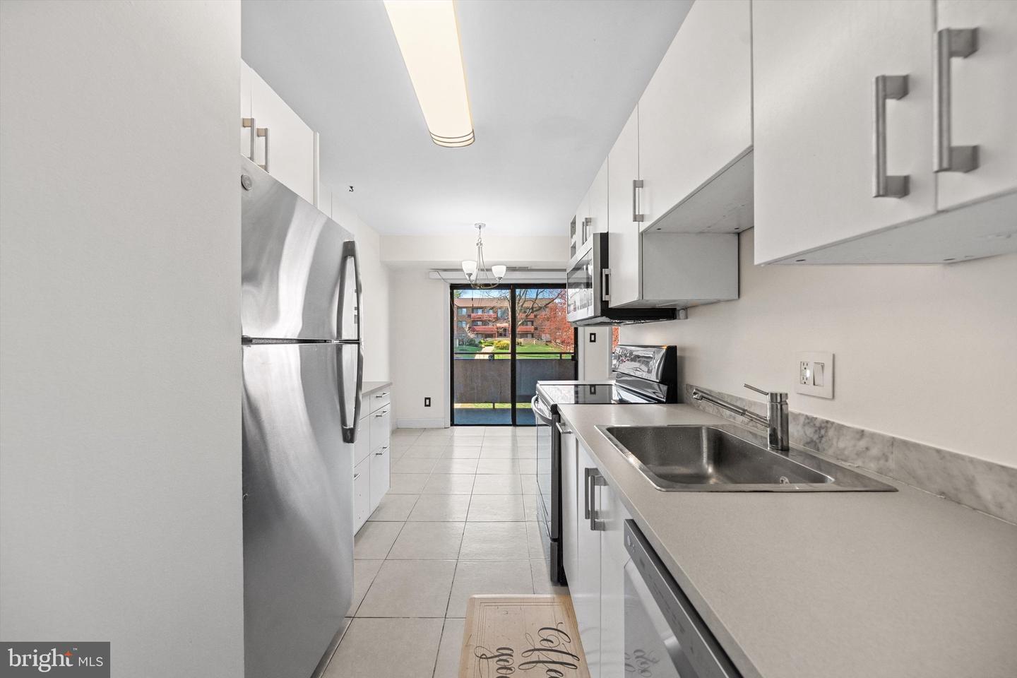 6441 RICHMOND HWY #201, ALEXANDRIA, Virginia 22306, 1 Bedroom Bedrooms, ,1 BathroomBathrooms,Residential,For sale,6441 RICHMOND HWY #201,VAFX2229750 MLS # VAFX2229750