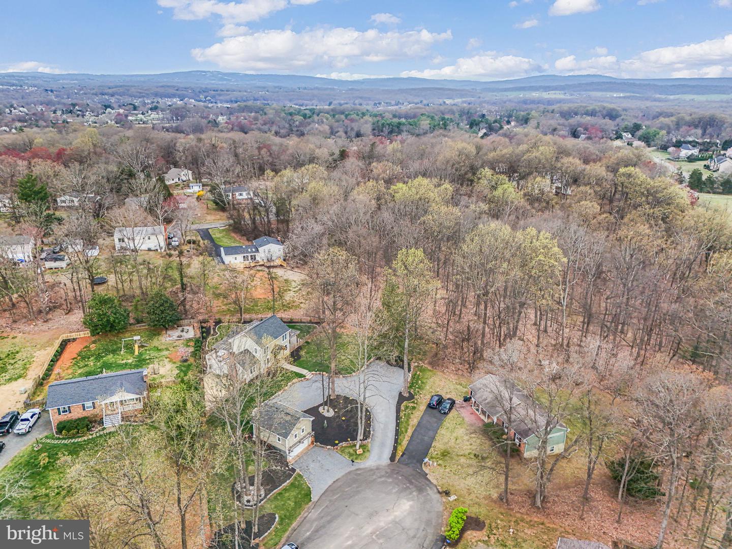 6750 STONEHURST CT, WARRENTON, Virginia 20187, 3 Bedrooms Bedrooms, ,2 BathroomsBathrooms,Residential,For sale,6750 STONEHURST CT,VAFQ2016036 MLS # VAFQ2016036