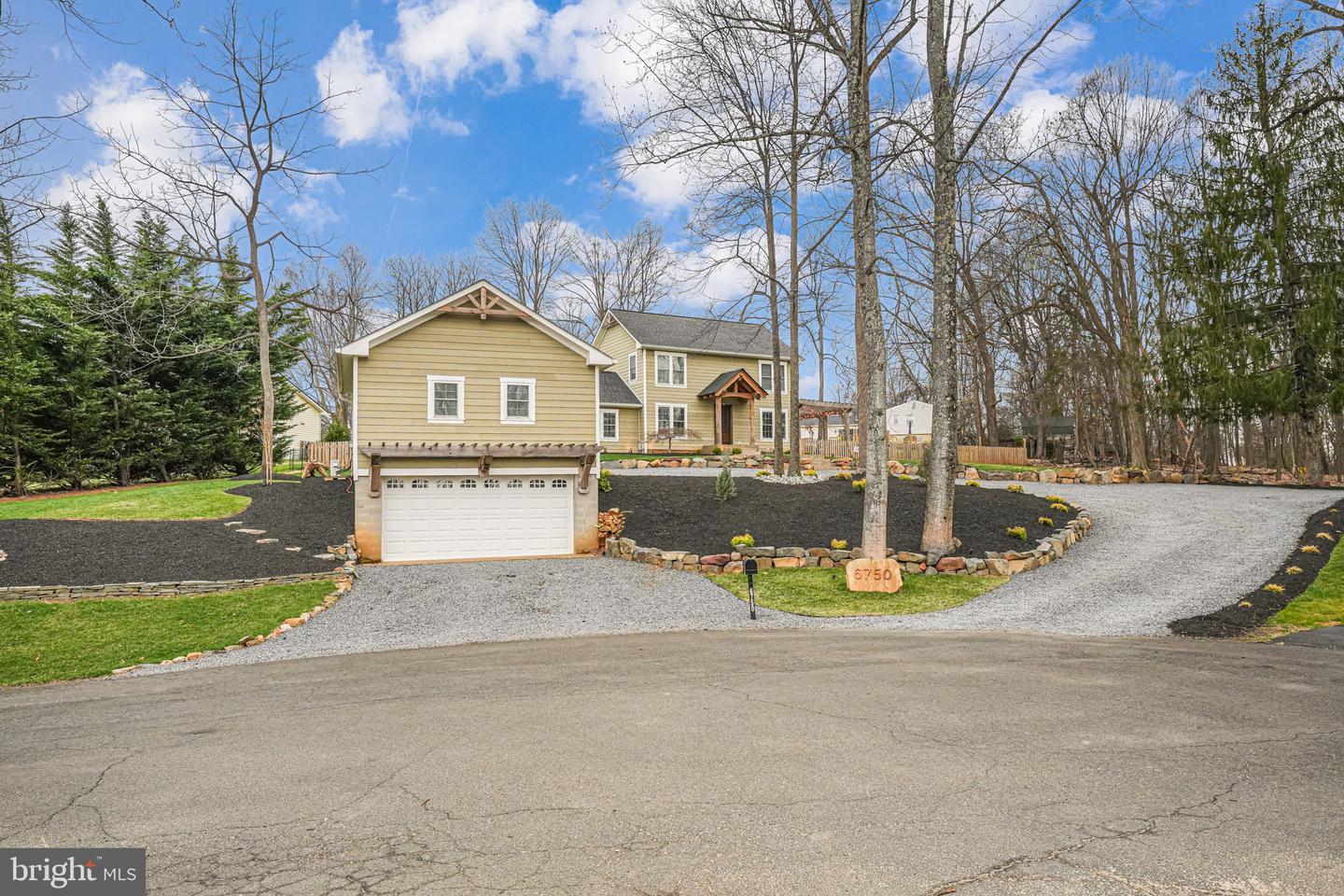6750 STONEHURST CT, WARRENTON, Virginia 20187, 3 Bedrooms Bedrooms, ,2 BathroomsBathrooms,Residential,For sale,6750 STONEHURST CT,VAFQ2016036 MLS # VAFQ2016036