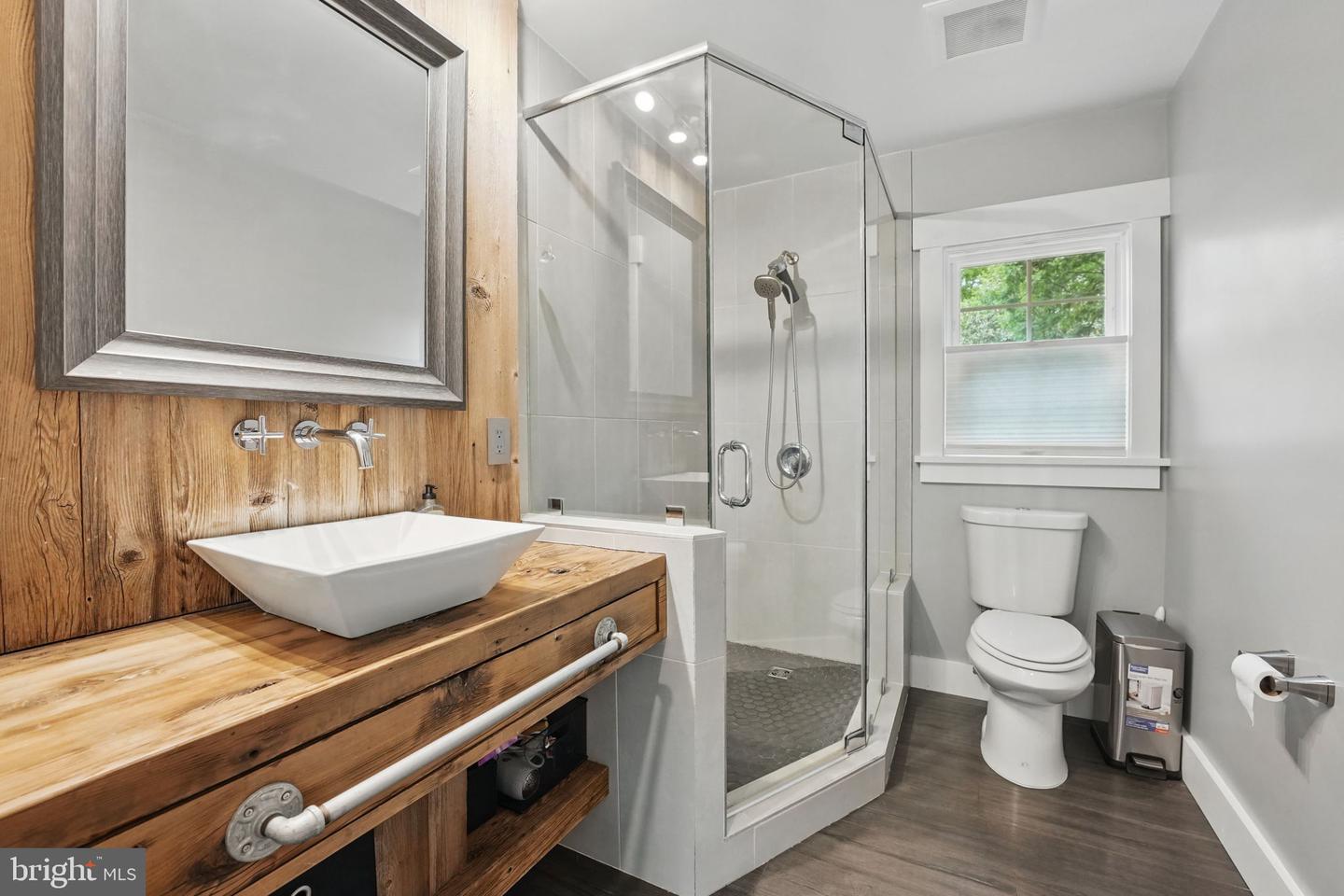 6750 STONEHURST CT, WARRENTON, Virginia 20187, 3 Bedrooms Bedrooms, ,2 BathroomsBathrooms,Residential,For sale,6750 STONEHURST CT,VAFQ2016036 MLS # VAFQ2016036