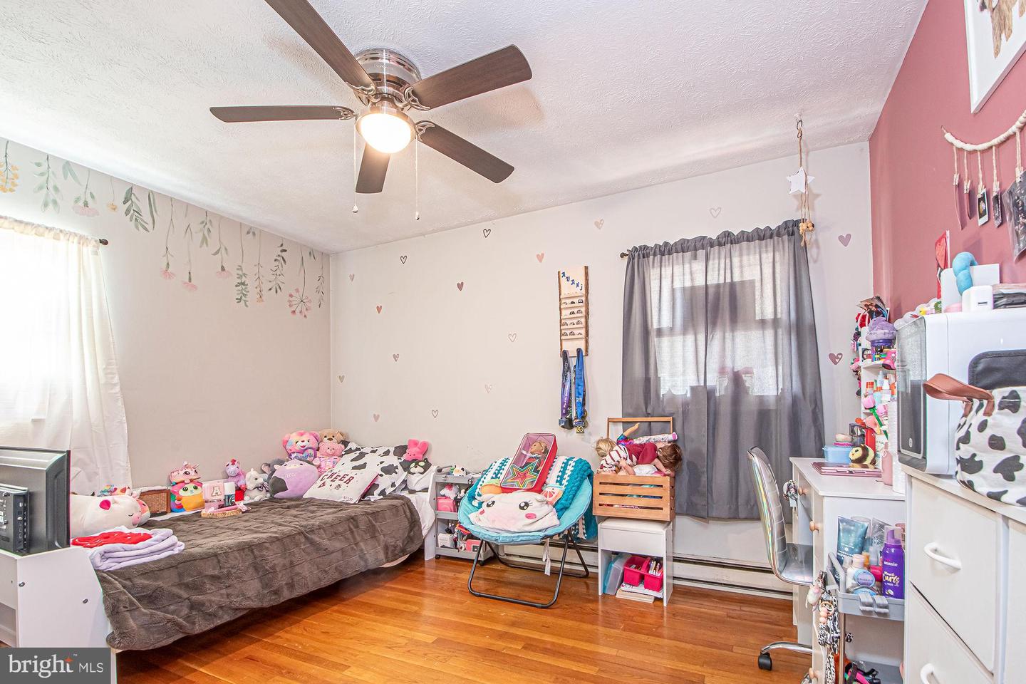 122 W 9TH ST, FRONT ROYAL, Virginia 22630, 3 Bedrooms Bedrooms, ,1 BathroomBathrooms,Residential,For sale,122 W 9TH ST,VAWR2010762 MLS # VAWR2010762