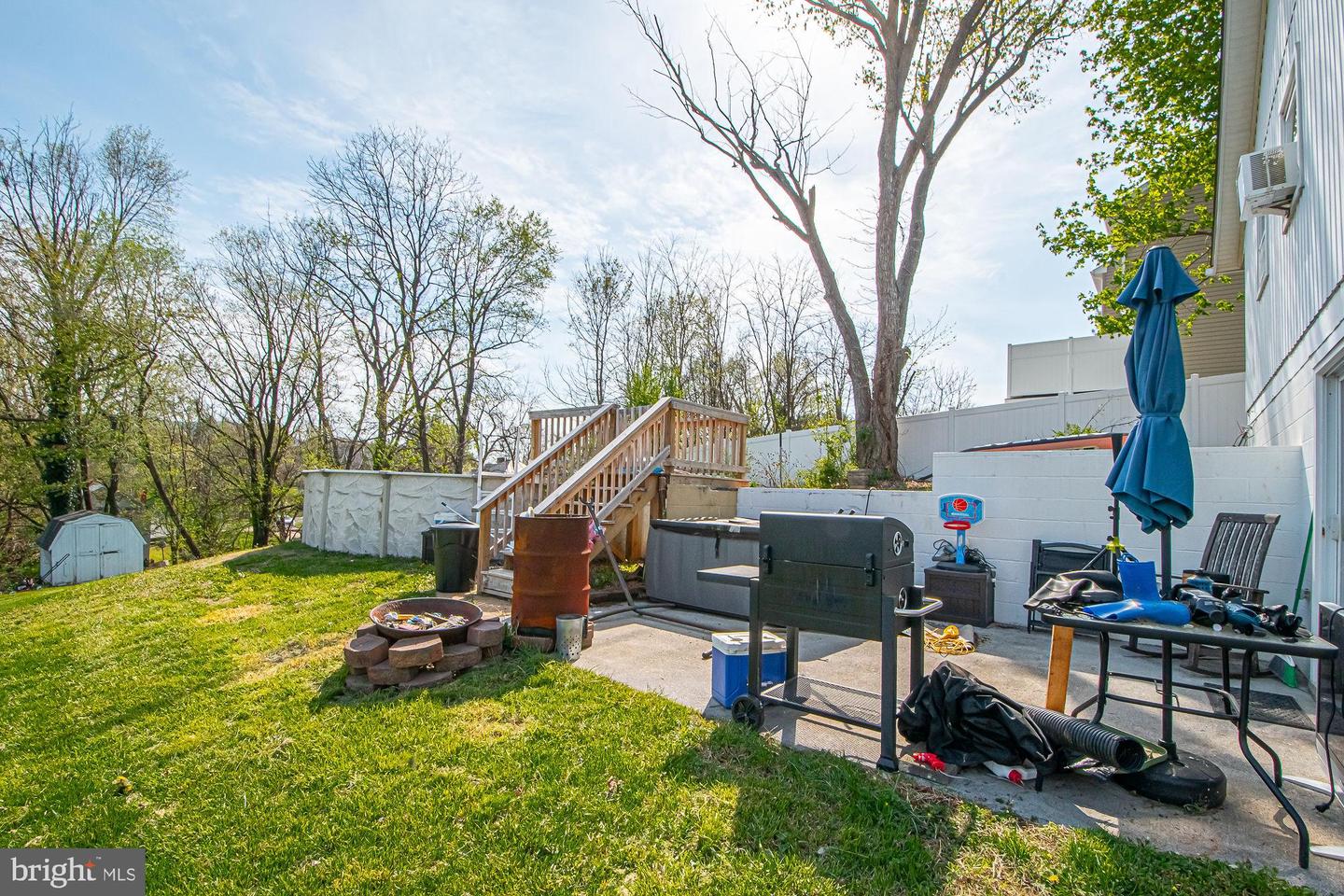 122 W 9TH ST, FRONT ROYAL, Virginia 22630, 3 Bedrooms Bedrooms, ,1 BathroomBathrooms,Residential,For sale,122 W 9TH ST,VAWR2010762 MLS # VAWR2010762