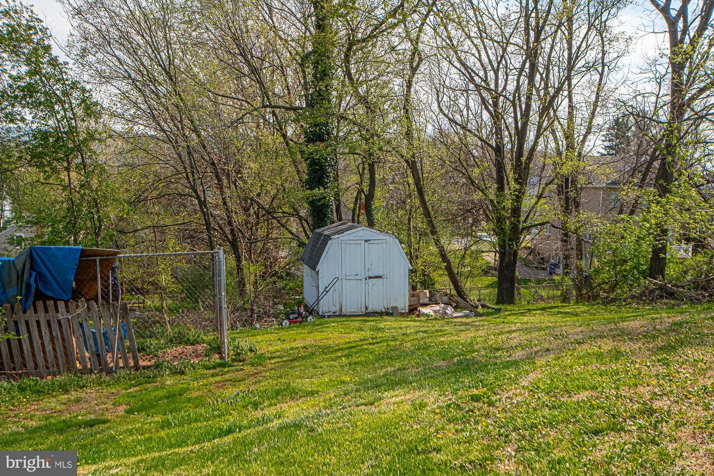 122 W 9TH ST, FRONT ROYAL, Virginia 22630, 3 Bedrooms Bedrooms, ,1 BathroomBathrooms,Residential,For sale,122 W 9TH ST,VAWR2010762 MLS # VAWR2010762
