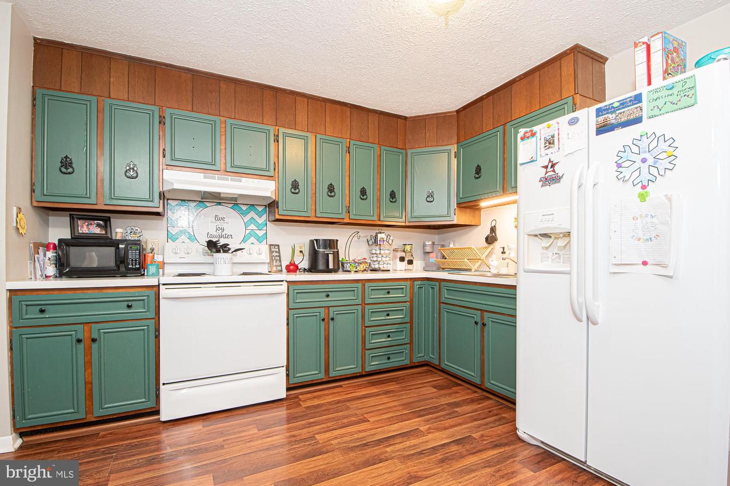 122 W 9TH ST, FRONT ROYAL, Virginia 22630, 3 Bedrooms Bedrooms, ,1 BathroomBathrooms,Residential,For sale,122 W 9TH ST,VAWR2010762 MLS # VAWR2010762