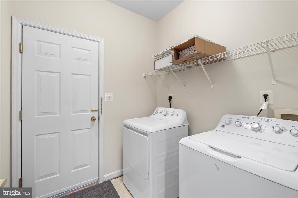 5307 W PHILIPPI PL, FREDERICKSBURG, Virginia 22407, 3 Bedrooms Bedrooms, ,3 BathroomsBathrooms,Residential,5307 W PHILIPPI PL,VASP2034072 MLS # VASP2034072
