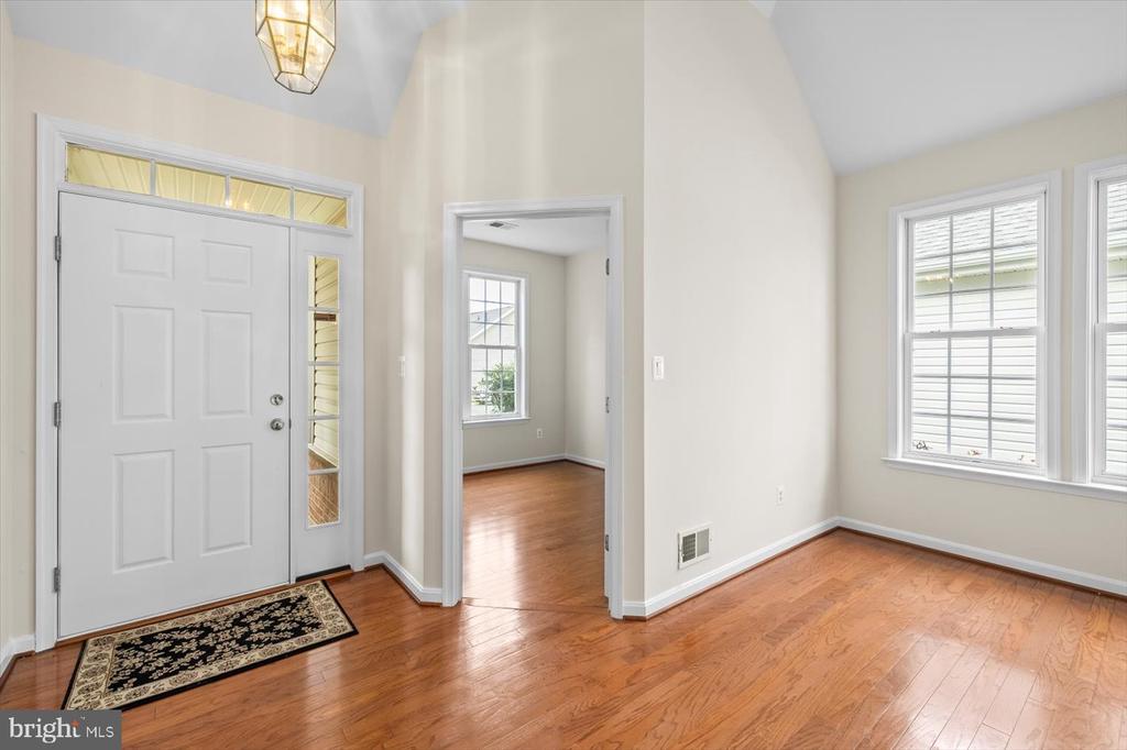 5307 W PHILIPPI PL, FREDERICKSBURG, Virginia 22407, 3 Bedrooms Bedrooms, ,3 BathroomsBathrooms,Residential,5307 W PHILIPPI PL,VASP2034072 MLS # VASP2034072