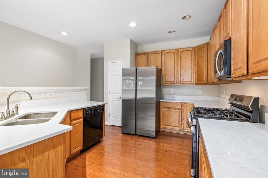 5307 W PHILIPPI PL, FREDERICKSBURG, Virginia 22407, 3 Bedrooms Bedrooms, ,3 BathroomsBathrooms,Residential,5307 W PHILIPPI PL,VASP2034072 MLS # VASP2034072