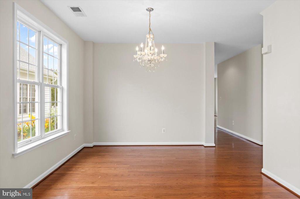 5307 W PHILIPPI PL, FREDERICKSBURG, Virginia 22407, 3 Bedrooms Bedrooms, ,3 BathroomsBathrooms,Residential,5307 W PHILIPPI PL,VASP2034072 MLS # VASP2034072