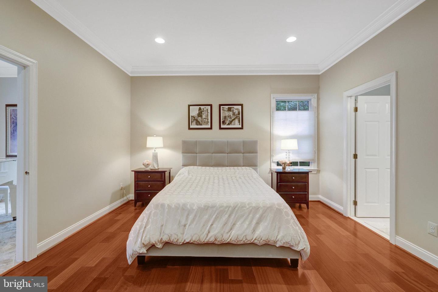 1011 PRESERVE CT, GREAT FALLS, Virginia 22066, 5 Bedrooms Bedrooms, ,5 BathroomsBathrooms,Residential,For sale,1011 PRESERVE CT,VAFX2234180 MLS # VAFX2234180