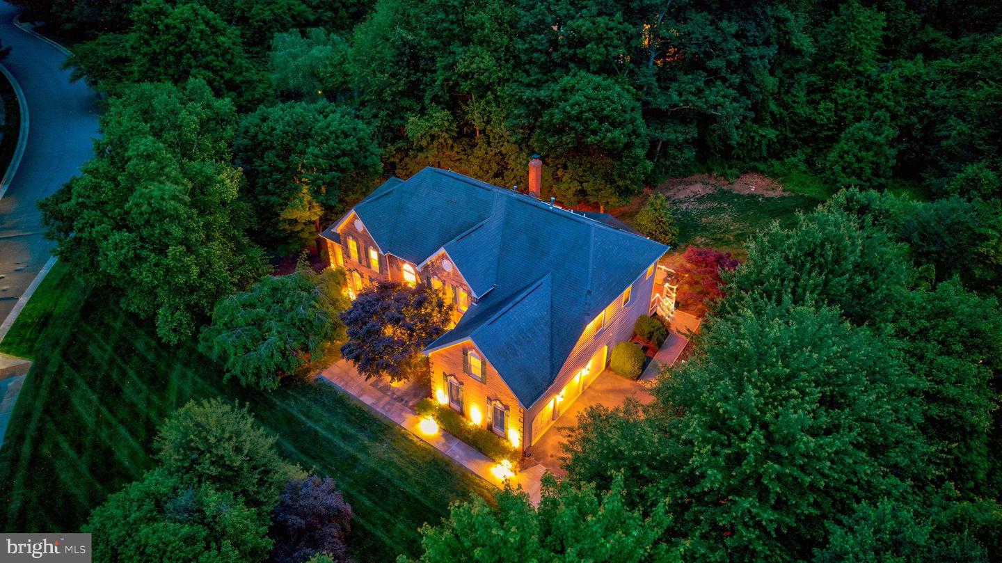 1011 PRESERVE CT, GREAT FALLS, Virginia 22066, 5 Bedrooms Bedrooms, ,5 BathroomsBathrooms,Residential,For sale,1011 PRESERVE CT,VAFX2234180 MLS # VAFX2234180