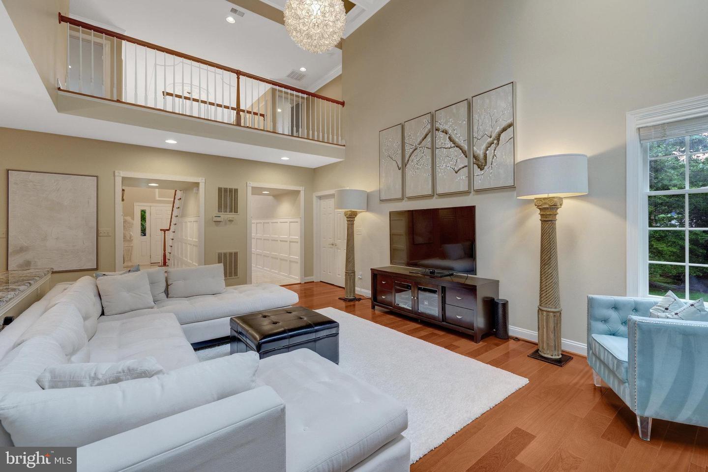 1011 PRESERVE CT, GREAT FALLS, Virginia 22066, 5 Bedrooms Bedrooms, ,5 BathroomsBathrooms,Residential,For sale,1011 PRESERVE CT,VAFX2234180 MLS # VAFX2234180