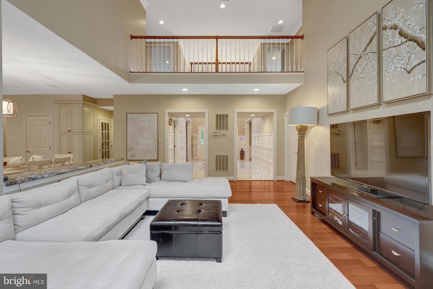 1011 PRESERVE CT, GREAT FALLS, Virginia 22066, 5 Bedrooms Bedrooms, ,5 BathroomsBathrooms,Residential,For sale,1011 PRESERVE CT,VAFX2234180 MLS # VAFX2234180